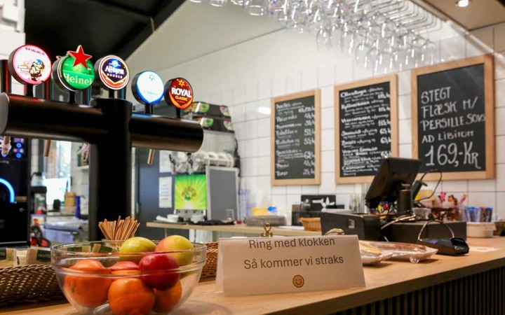 Buffet ud af huset Buffet ud af huset